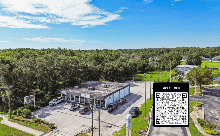 Pictures of Retail property located at 2617 E Brandon Blvd, Valrico, FL 33594 for sales - image #1