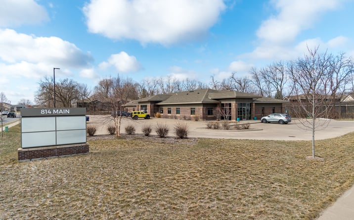 Pictures of Mixed Use, Office, Retail, Special Purpose property located at 814 S Main St S Unit B, Holmen, WI 54636 for sales - image #1