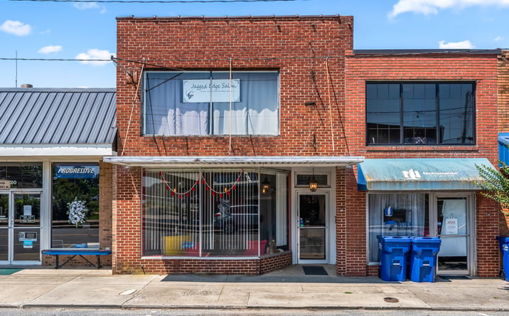 image of property at 118 S CHATHAM AVE Siler City NC 27344-3412