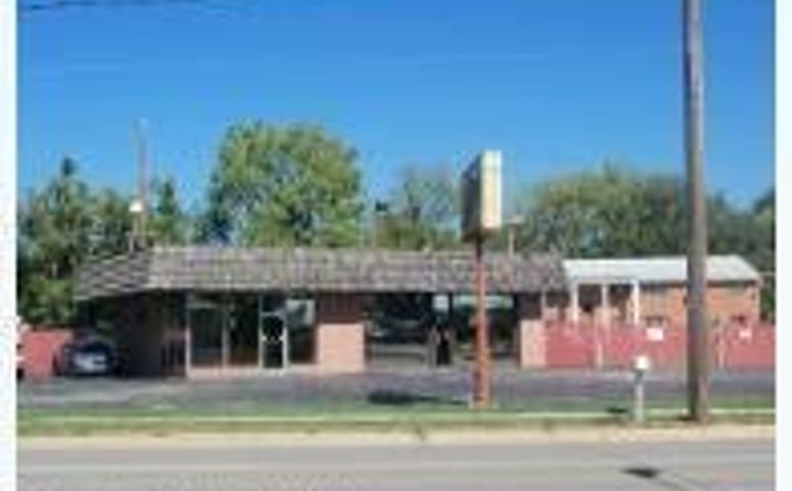 Pictures of Special Purpose property located at 1916 Cedar Street, Holt, MI 48842 for sales - image #1