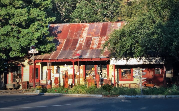 Pictures of Mixed Use, Retail property located at 4 Deadwood Rd, Lewiston, CA 96052 for sales - image #1
