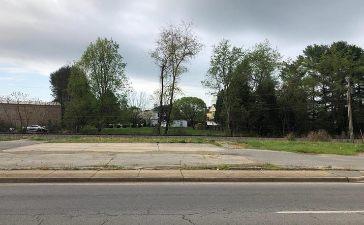 Pictures of Land property located at 622 W Main  St, Abingdon, VA 24210 for sales - image #1
