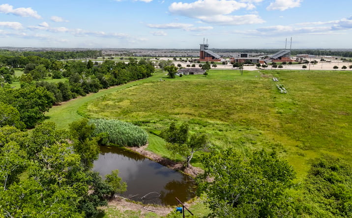 Pictures of Land, Mixed Use, Multifamily property located at 4338 Davenport Pkwy, Rosharon, TX 77583 for sales - image #1