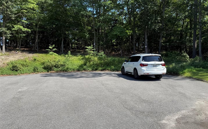 Pictures of Land property located at Samantha Lane, Brookhaven, NY 11777 for sales - image #1