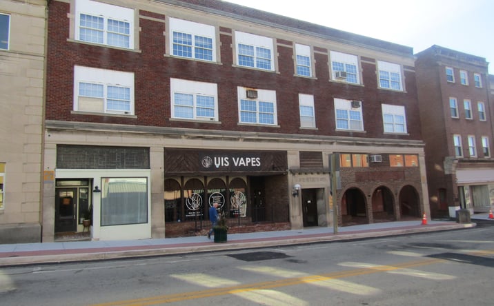 Pictures of Mixed Use, Office, Retail property located at 124 N Ctr Ave, Somerset, PA 15501 for sales - image #1