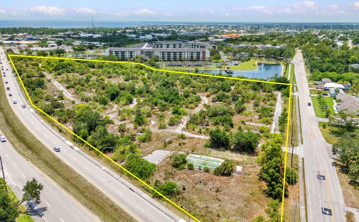 Pictures of Land property located at 4135 Kings Highway, Punta Gorda, FL 33980 for sales - image #1