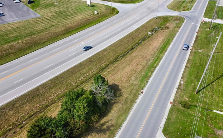 Pictures of Land property located at 1.5 Acres East Gaines, Clinton, MO 64735 for sales - image #1