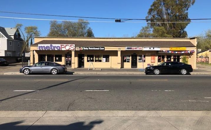 Pictures of Retail property located at 3316 Martin luther king jr blvd, Sacramento, CA 95817 for sales - image #1