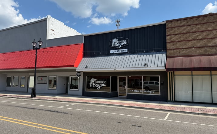 Pictures of Business for Sale property located at 160 W Broadway St, Sparta, IL 62286 for sales - image #1
