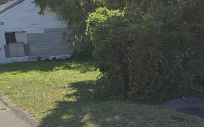 Pictures of Land property located at 215 Avon st, Gastonia, NC 28054 for sales - image #1