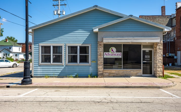 Pictures of Office property located at 111 W Kirkham St, Litchfield, IL 62056 for sales - image #1