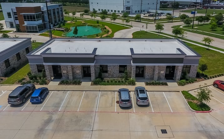 Pictures of Office property located at 830 Julie Rivers Dr, Sugar Land, TX 77478 for sales - image #1