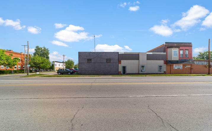 Pictures of Multifamily property located at 1888 E 28th St, Lorain, OH 44055 for sales - image #1