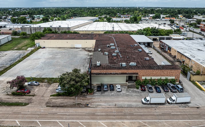 Pictures of Industrial property located at 6628-6630 Gulf Freeway, Houston, TX 77075 for sales - image #1
