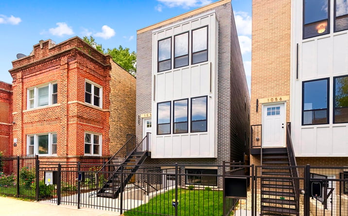 Pictures of Multifamily property located at 535 N Lawndale Avenue, Chicago, IL 60624 for sales - image #1