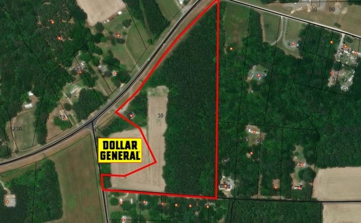Pictures of Land property located at 2022 Greys Point Rd, Topping, VA 23169 for sales - image #1