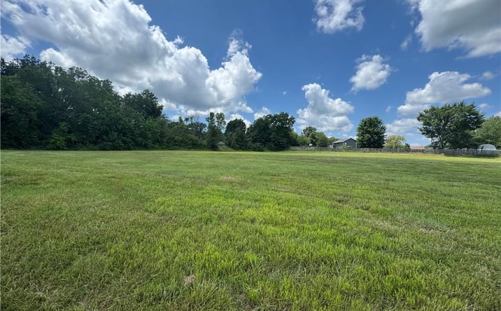 Pictures of Land property located at Lot 1 Main Street, Peculiar, MO 64078 for sales - image #1