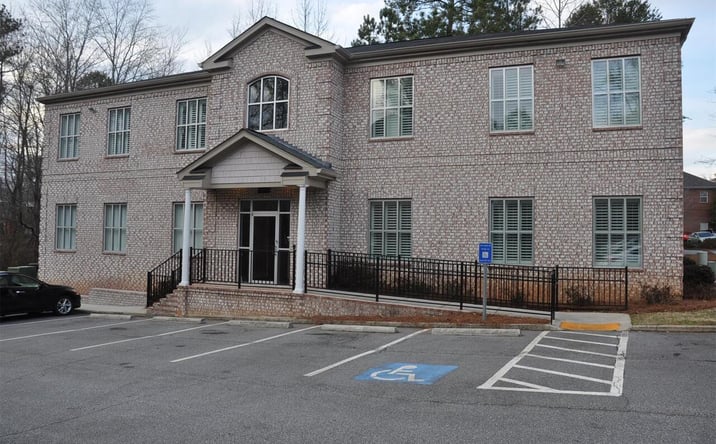 Pictures of Office property located at 4652 Lawrenceville Hwy, Lilburn, GA 30047 for sales - image #1
