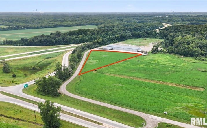 Pictures of Land, Industrial property located at 2676 Overpass Road, Riverton, IL 62561 for sales - image #1