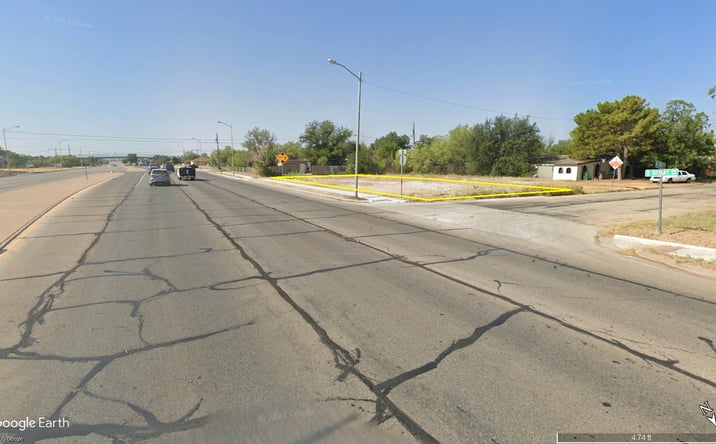 Pictures of Land property located at 501 W Ave V, San Angelo, TX 76903 for sales - image #1