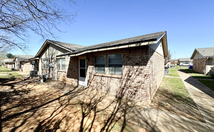 Pictures of Special Purpose property located at 7930 NW Crossland Circle, Lawton, OK 73505 for sales - image #1