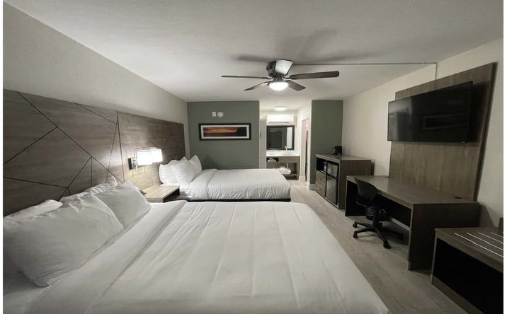Pictures of Hospitality property located at Hollywood Blvd, Hollywood, FL 33021 for sales - image #1