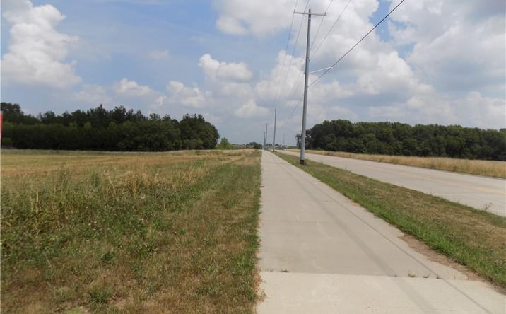 Pictures of Land property located at 59 Hwy & Kingman Road, Ottawa, KS 66067 for sales - image #1