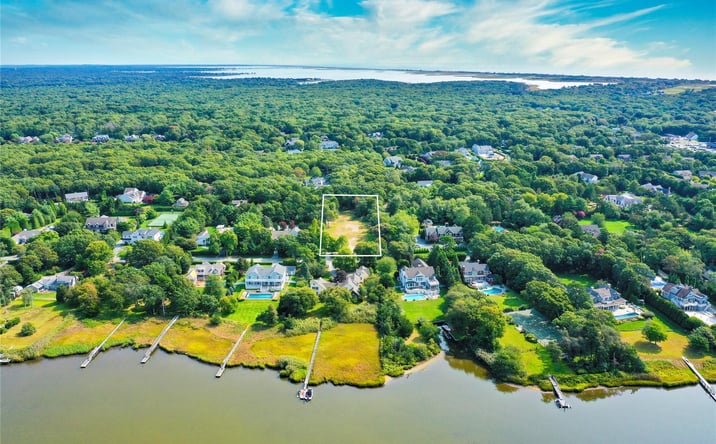 Pictures of Land property located at 34B Old Main Road, Southampton, NY 11959 for sales - image #1