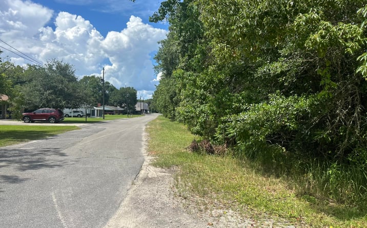 Pictures of Land property located at 0 E Street, Pascagoula, MS 39567 for sales - image #1