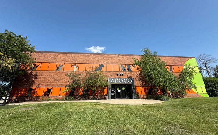 Pictures of Retail property located at 6133 Baker Road, Minnetonka, MN 55345 for sales - image #1