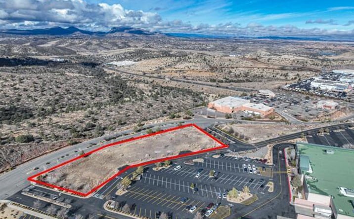 Pictures of Land property located at 3156 Gateway Blvd Boulevard, Prescott, AZ 86301 for sales - image #1