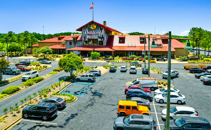 Pictures of Retail property located at 100 Bass Pro Dr, Pearl, MS 39208 for sales - image #1