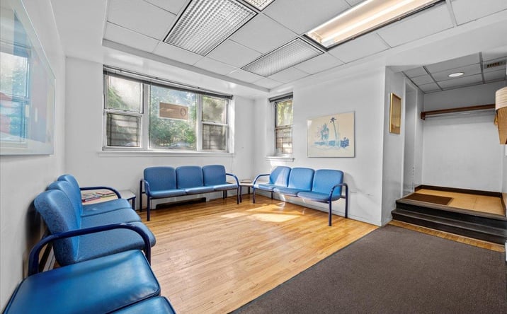 Pictures of Office property located at 2711 Henry Hudson Parkway 1F, Bronx, NY 10463 for sales - image #1