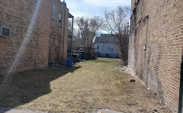 Pictures of Land property located at 1405 E 75th Street, Chicago, IL 60619 for sales - image #1