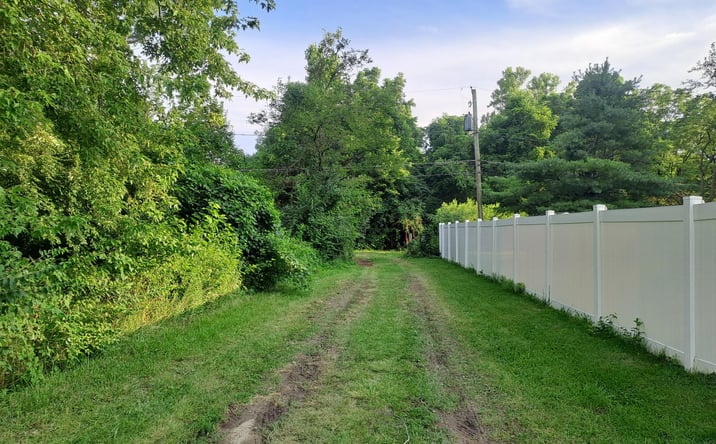 Pictures of Land property located at 0 Wessex Court, Columbus, OH 43232 for sales - image #1