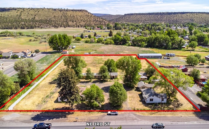 Pictures of Land property located at 2244 NE 3rd St, Prineville, OR 97754 for sales - image #1