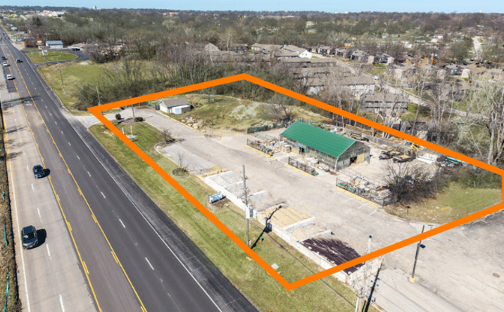 Pictures of Industrial, Mixed Use, Retail property located at 15640 E US Hwy 40, Kansas City, MO 64136 for sales - image #1