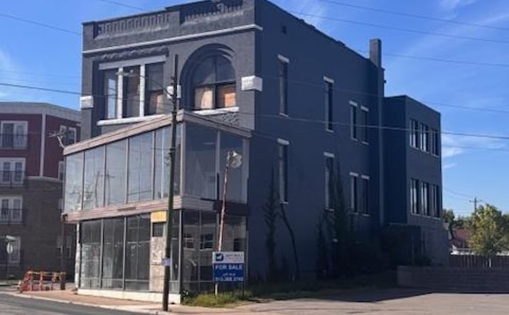 Pictures of Retail, Office, Industrial property located at 4101 Montgomery Road, Cincinnati, OH 45212 for sales - image #1