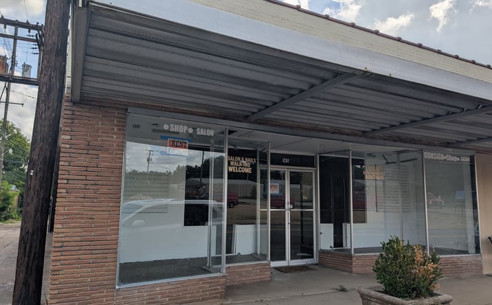 Pictures of Retail property located at 145 S Adams, Camden, AR 71701 for sales - image #1