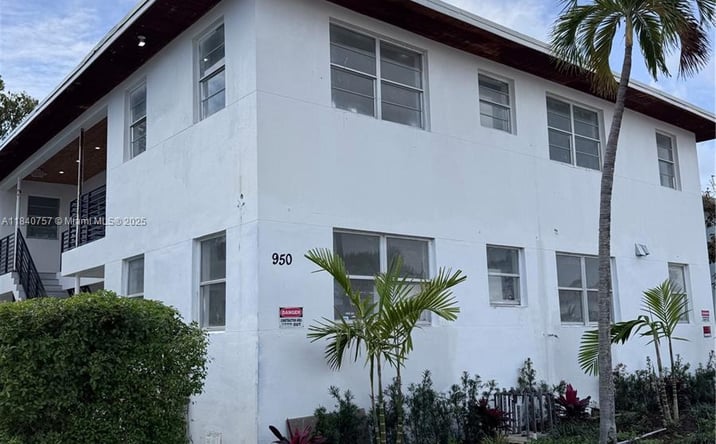 Pictures of Multifamily property located at 950 79th Ter, Miami Beach, FL 33141 for sales - image #1