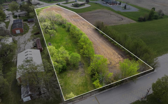 Pictures of Land property located at 435 S State Street, Manhattan, IL 60442 for sales - image #1