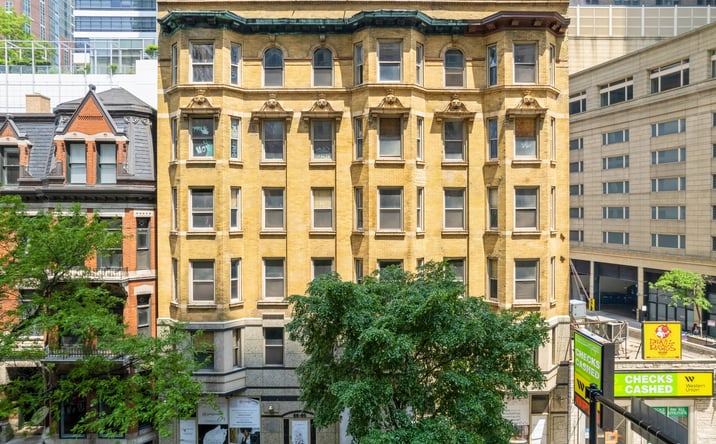 Pictures of Mixed Use property located at 58 E Chicago Avenue, Chicago, IL 60611 for sales - image #1