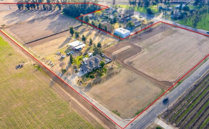 Pictures of Land property located at 7301 Avenue 424, Dinuba, CA 93618 for sales - image #1
