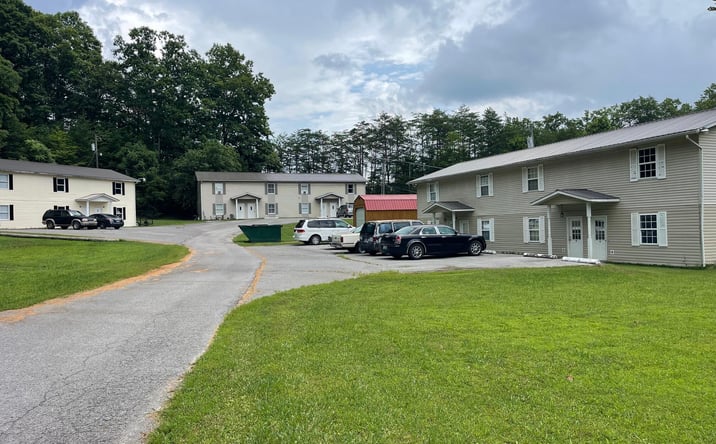 Pictures of Special Purpose property located at 90 Emily Drive, Pineville, KY 40977 for sales - image #1