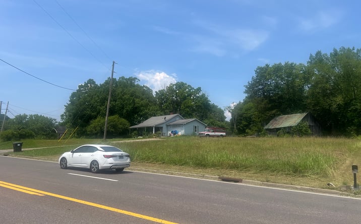 Pictures of Land property located at 2902 Andersonville Hwy, Clinton, TN 37716 for sales - image #1