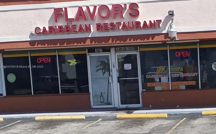 Pictures of Business for Sale, Retail property located at 107 SE 10th Street, Deerfield Beach, FL 33441 for sales - image #1