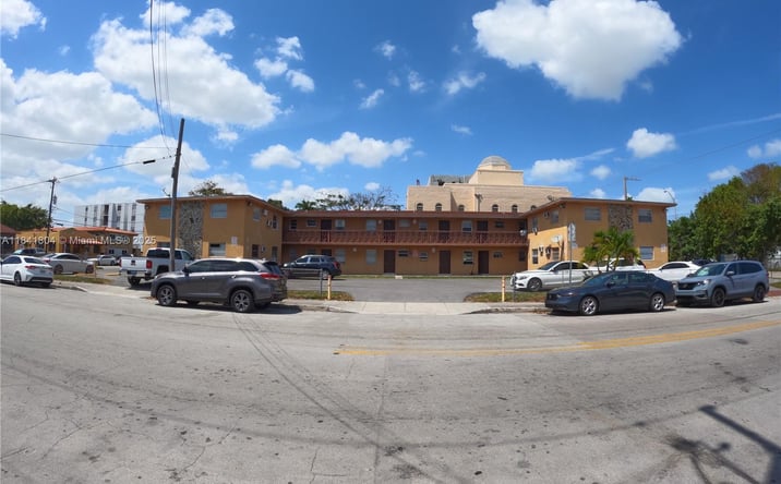 Pictures of Multifamily property located at 1701 SW 3rd St, Miami, FL 33135 for sales - image #1