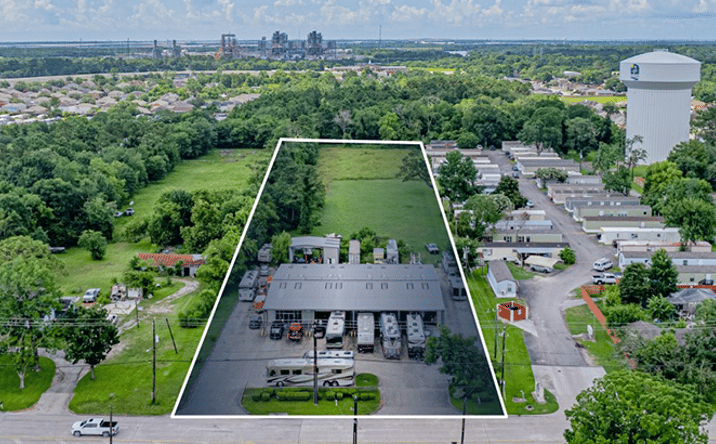 Pictures of Industrial, Special Purpose property located at 2914 Massey Tompkins Rd, Baytown, TX 77521 for sales - image #1