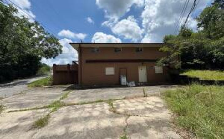 Pictures of Mixed Use property located at 92 Sc-72, Abbeville, SC 29620 for sales - image #1