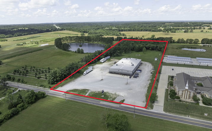 Pictures of Retail, Office, Mixed Use property located at 3099 MO-95, Mountain Grove, MO 65711 for sales - image #1